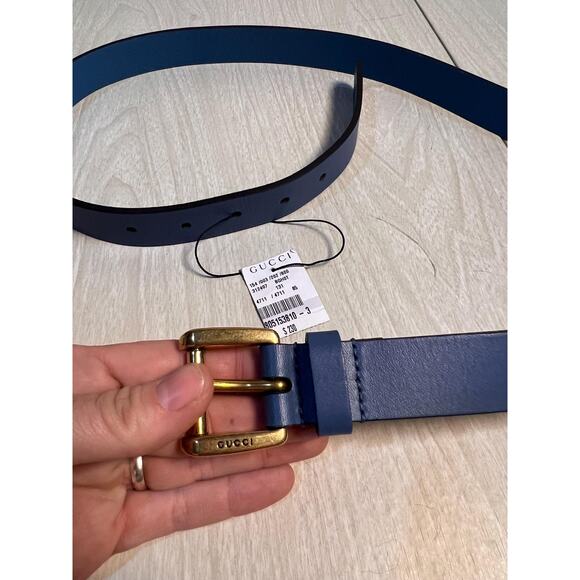 NWT Authentic Gucci Blue Leather Belt with Gold Buckle - Picture 10 of 10